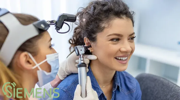 otoscopy-cover-image معاینه گوش در شهرضا